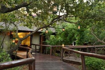 Shishangeni, By Bon Hotels