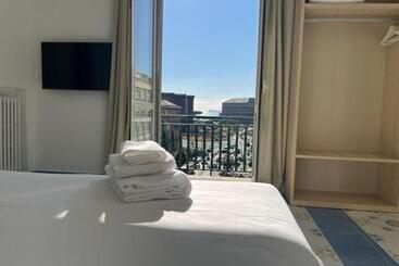 Napolit Amo Hotel Medina