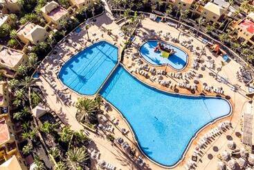 آپارتمان Oasis Papagayo Sport Resort