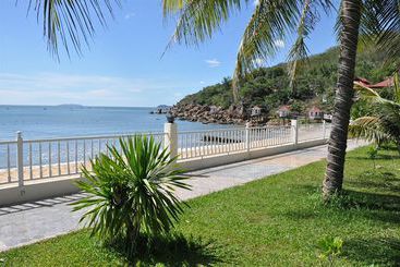 هتل Dankbaar Resort Quy Nhon