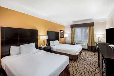 هتل La Quinta By Wyndham Pasadena