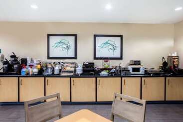 هتل La Quinta By Wyndham Pasadena