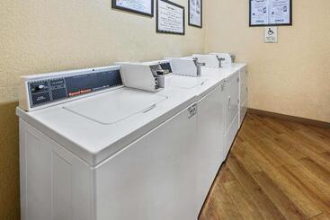 فندق La Quinta By Wyndham West Palm Beach Airport