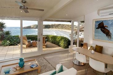 هتل Lifetime Private Retreats