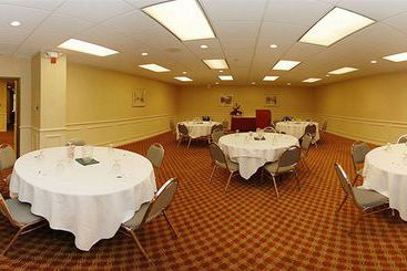 هتل Quality Inn Spokane, Downtown 4th Avenue