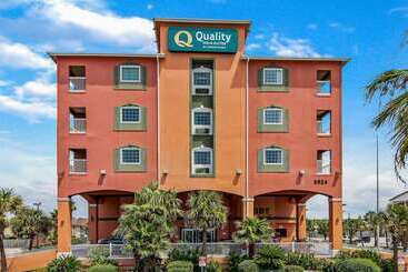 هتل Quality Inn & Suites Galveston   Beachfront