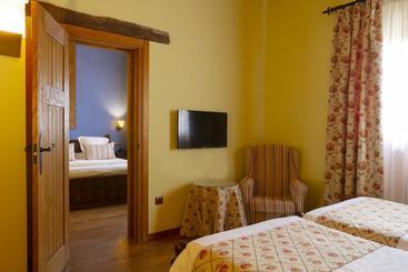 هتل روستایی Ibersol La Casona de Andrea