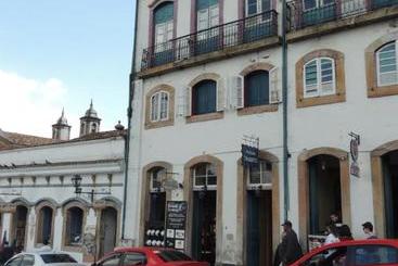 پانسیون Pousada Tiradentes