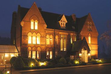 هتل Ettington Chase