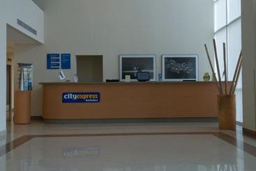 هتل City Express Coatzacoalcos