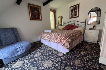 בית מלון כפרי The Captain S House