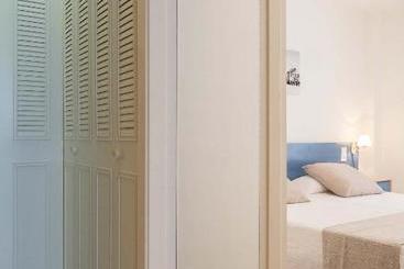 آپارتمان Apcostas - Village Park