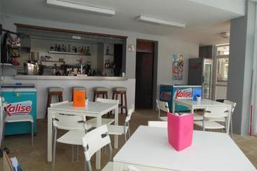 Apartamentos Es Cantó