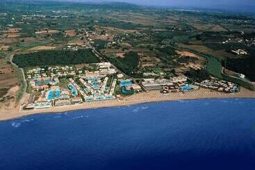 בית מלון כפרי Aldemar Olympian Village