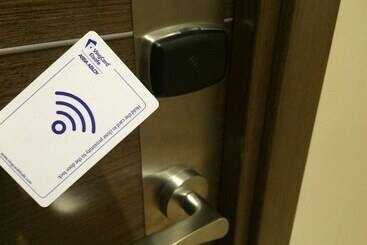 هتل Castilla Guerrero