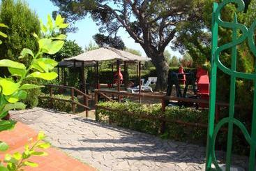 هتل Residenza Solferino Castiglioncello