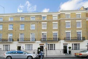 تختخواب و صبحانه Astors Belgravia