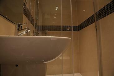 تختخواب و صبحانه Astors Belgravia