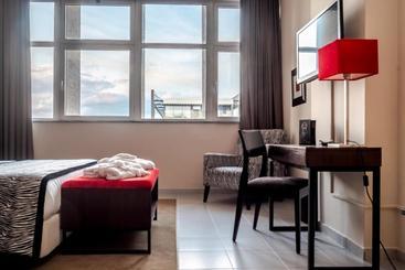 Nampula Hotel By Montebelo
