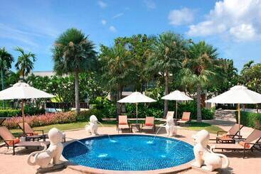 هتل Sheraton Hua Hin Resort & Spa
