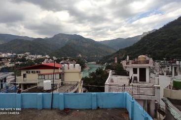 Travel Dreams Hostel