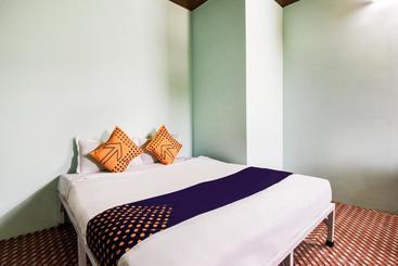 酒店 Spot On Nag497 New Satyam Lodging