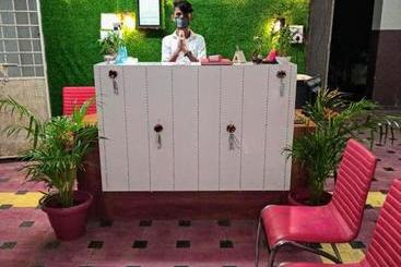 هتل Relax Inn