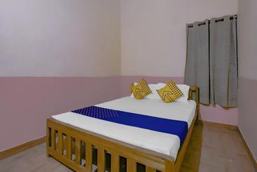 هتل Sangamam Homes