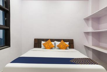 هتل Spot On 74614  Radhika Palace