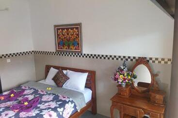 پانسیون Dados Guest House