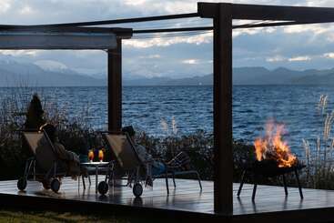 Cacique Inacayal Lake Hotel & Spa