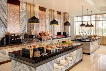 هتل Holiday Inn Melaka By Ihg