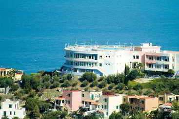 هتل Club Bridge