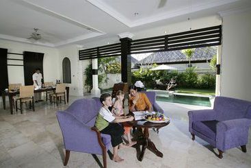 هتل Hillstone Uluwatu Villa