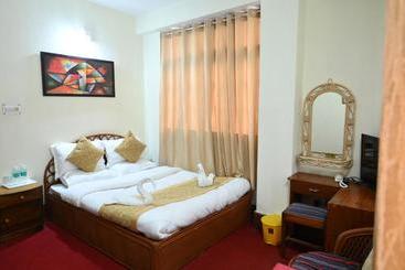 هتل Chalet Orchid Eco Retreat