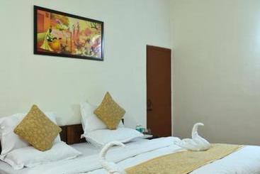 هتل Chalet Orchid Eco Retreat