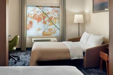 هتل Fairfield Inn & Suites By Marriott Athensuniversity Area