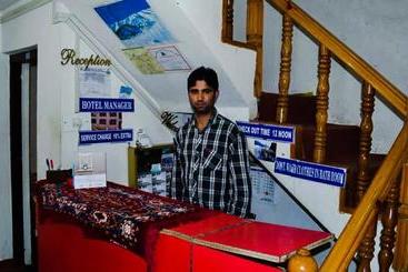 پانسیون Snow Peak Guest House