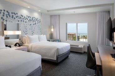فندق Courtyard Amelia Island