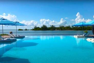 هتل Turtle Island Beach Resort, Trademark Collection By Wyndham
