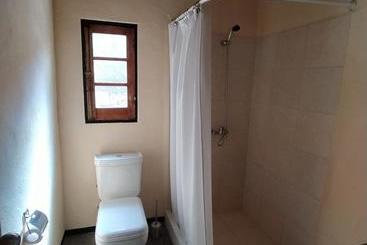 تختخواب و صبحانه Cálido Bungalow 1  La Locanda Casitas Vivas