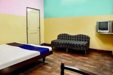 Отель Spot On 68497  Vinar