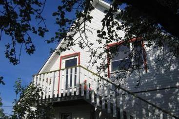 پانسیون Liiva Guest Accommodation