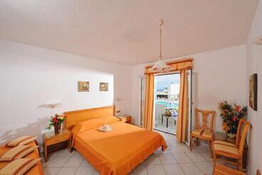 Ariadne Beach Hotel