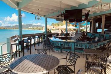 هتل Emerald Beach Resort
