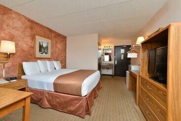 هتل Super 8 By Wyndham Rapid City