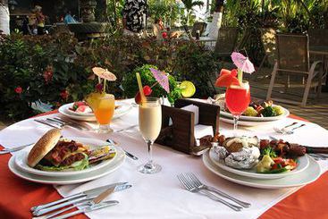 هتل Copacabana  And Suites  Adults Only