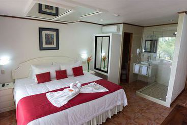 هتل Copacabana  And Suites  Adults Only