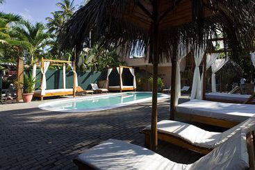 هتل Copacabana  And Suites  Adults Only