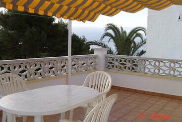 Apartamentos Famara
